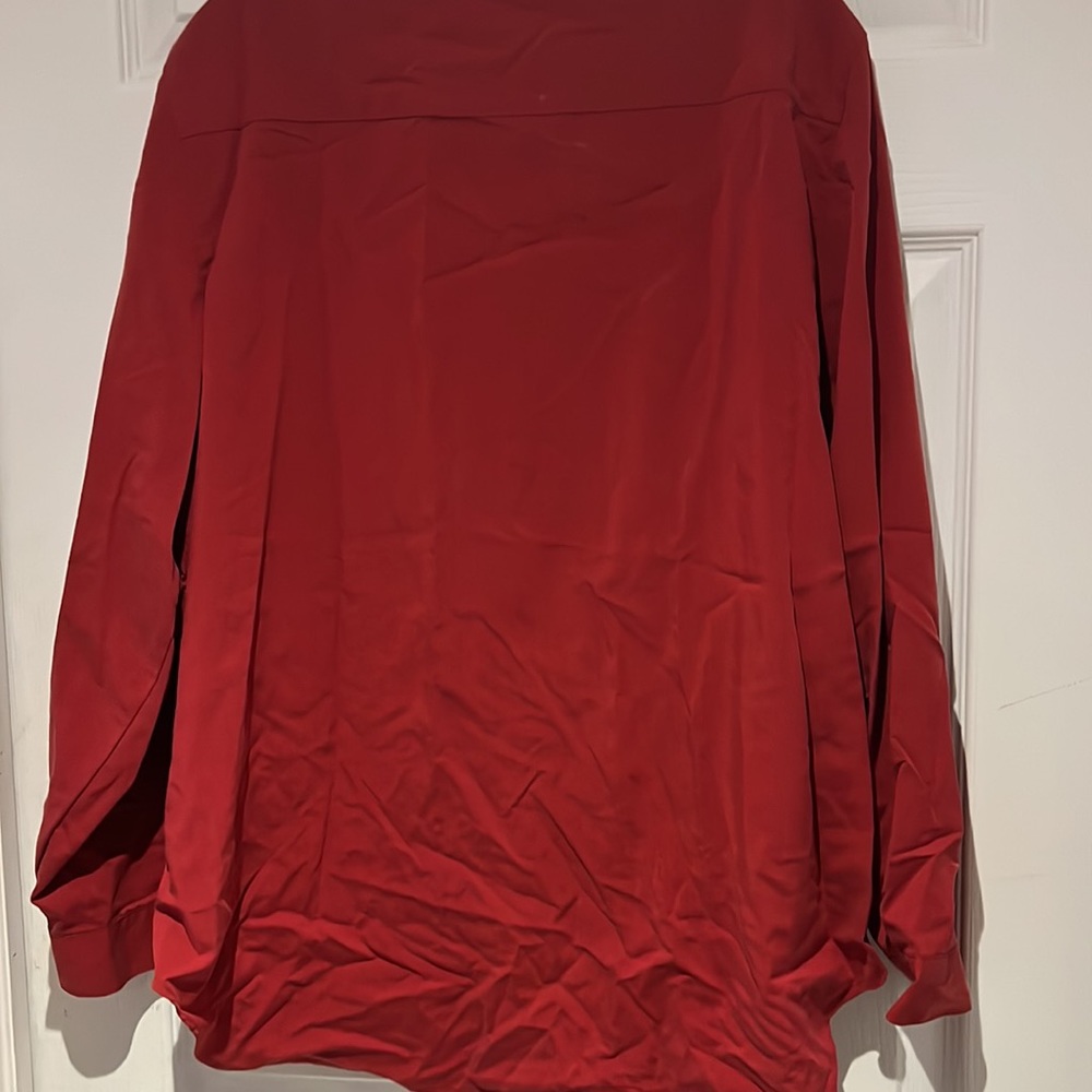 Womens long sleeve red button down blouse - Picture 5 of 5